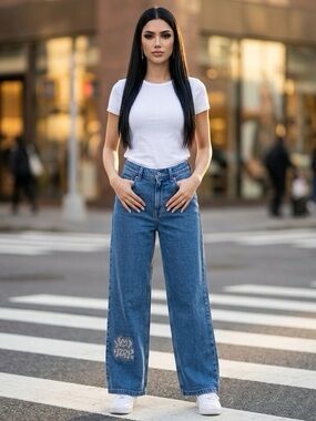 Hollister New York Embroidery Patch Super Baggy Light Blue Jeans Women’sSize W28